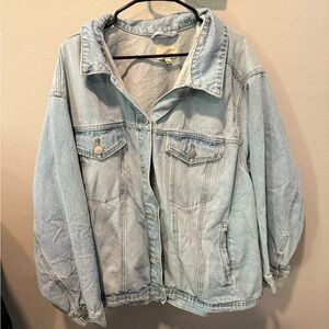 Universal Thread Light Wash Jean Jacket